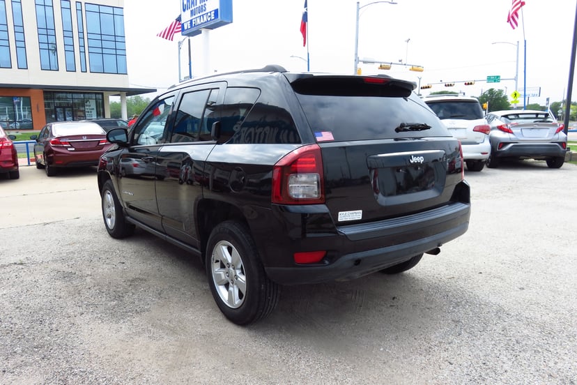 2014 Jeep Compass - Image 3