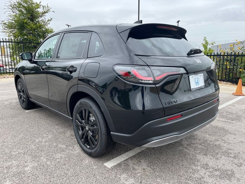 2027 Honda HR-V - Image 3