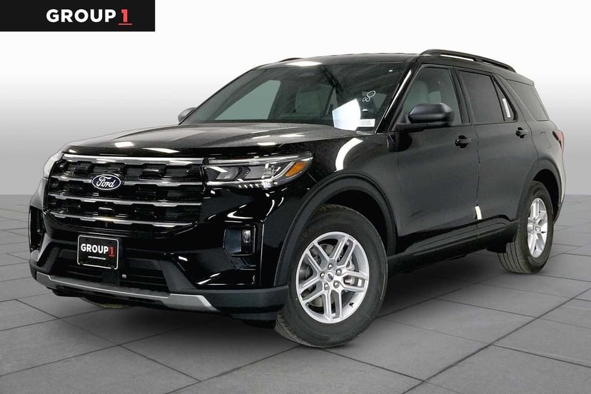 2027 Ford Explorer - Image 1