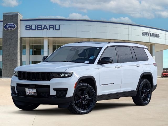 2023 Jeep Grand Cherokee L - Image 1