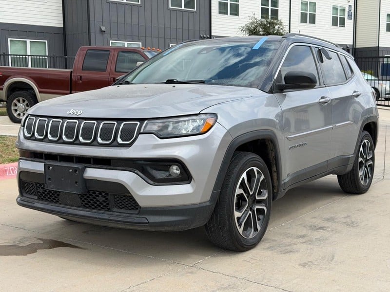 2022 Jeep Compass - Image 1