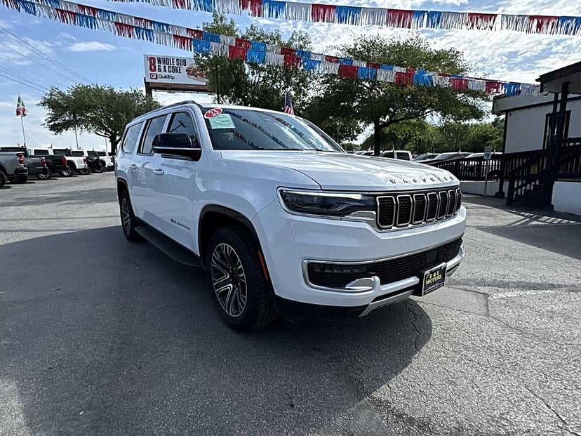 2023 Jeep Wagoneer - Image 1