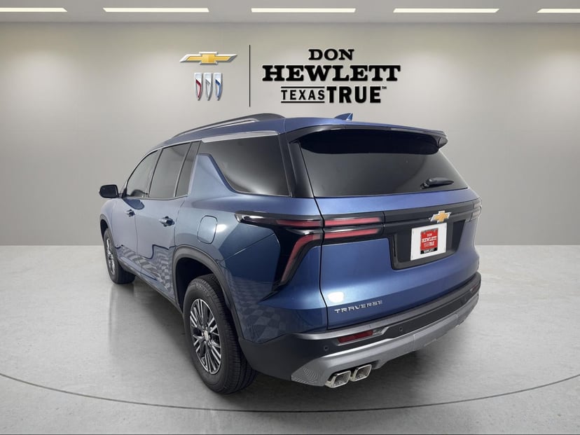 2026 Chevrolet Traverse - Image 3