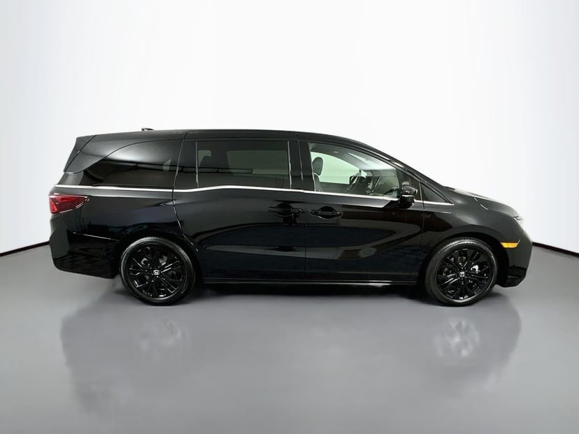 2026 Honda Odyssey - Image 1