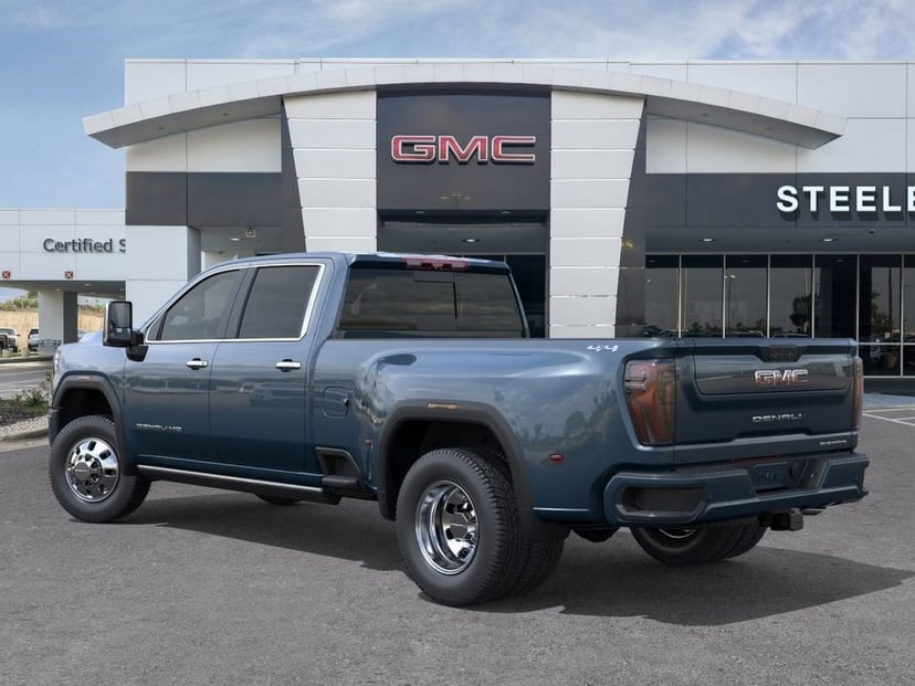 2026 GMC Sierra 3500 HD - Image 3