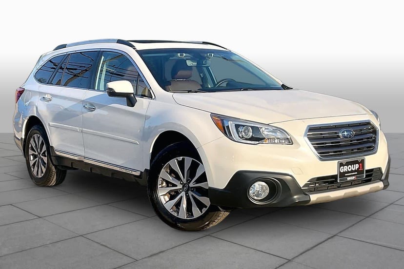 2017 Subaru Outback - Image 1