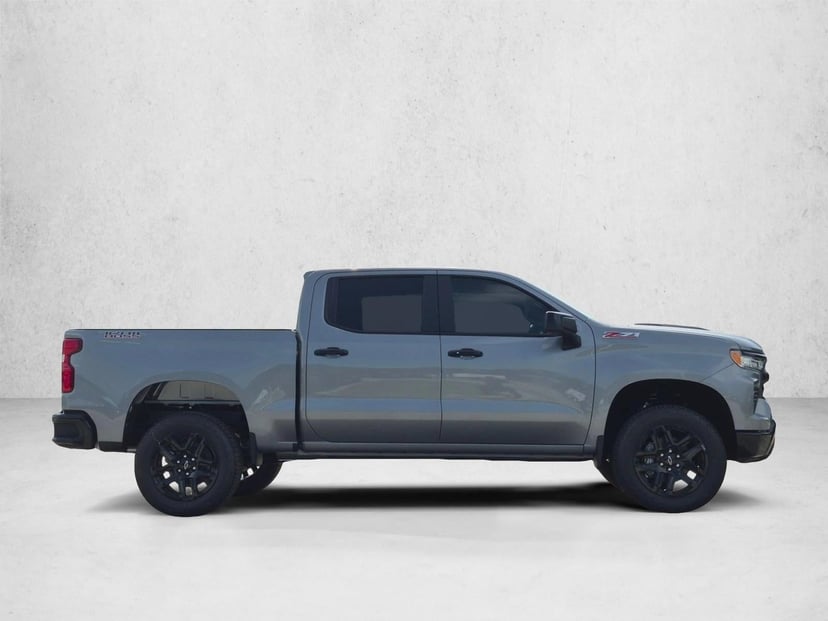 2026 Chevrolet Silverado - Image 2
