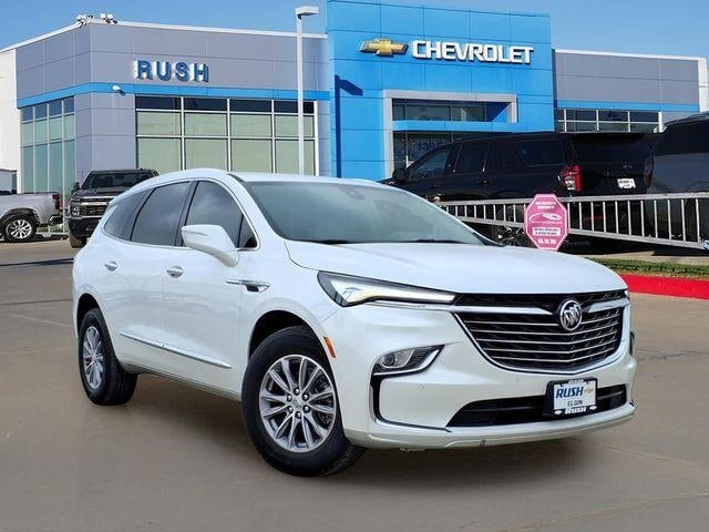 2023 Buick Enclave - Image 1