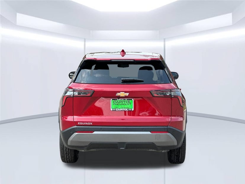 2026 Chevrolet Equinox - Image 3