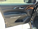 2027 Chevrolet Traverse - Preview 10