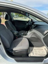 2012 Hyundai Sonata - Preview 12