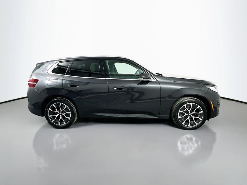 2026 BMW X3 - Image 3