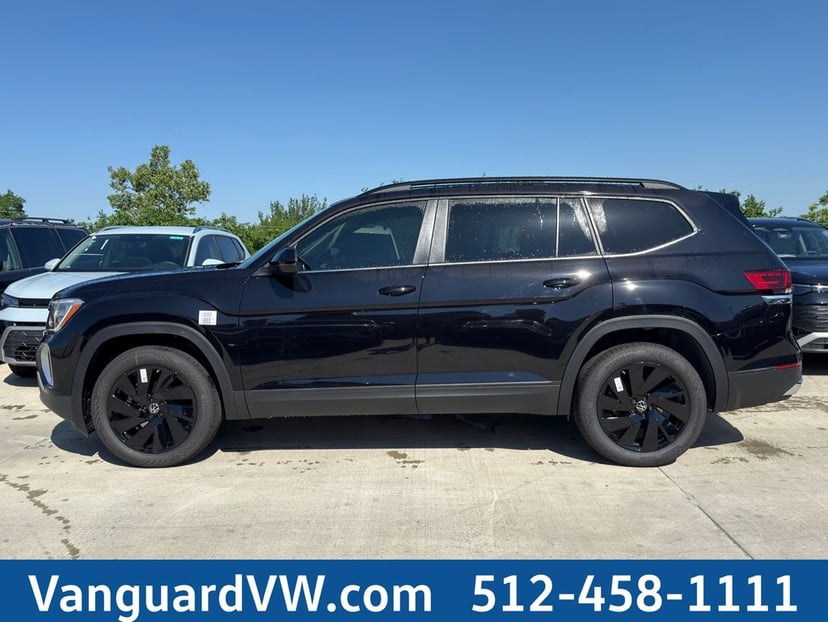 2026 Volkswagen Atlas - Image 2