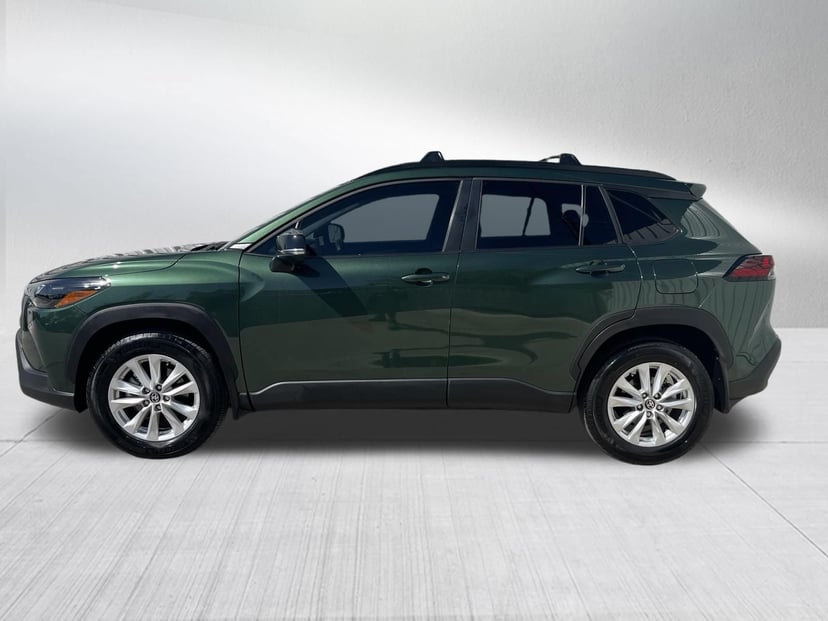 2026 Toyota Corolla Cross - Image 2
