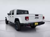 2026 Jeep Gladiator - Preview 3