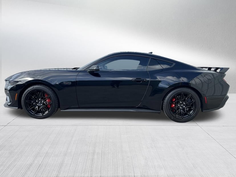 2024 Ford Mustang - Image 3