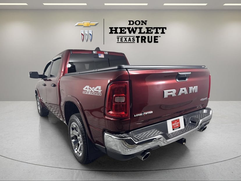 2025 Ram 1500 - Image 2