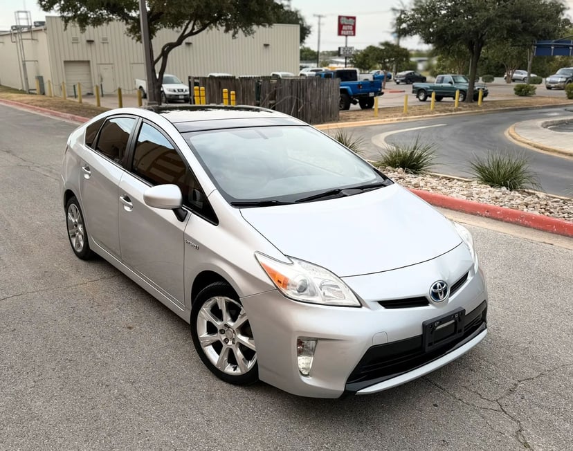 2023 Toyota Prius - Image 1