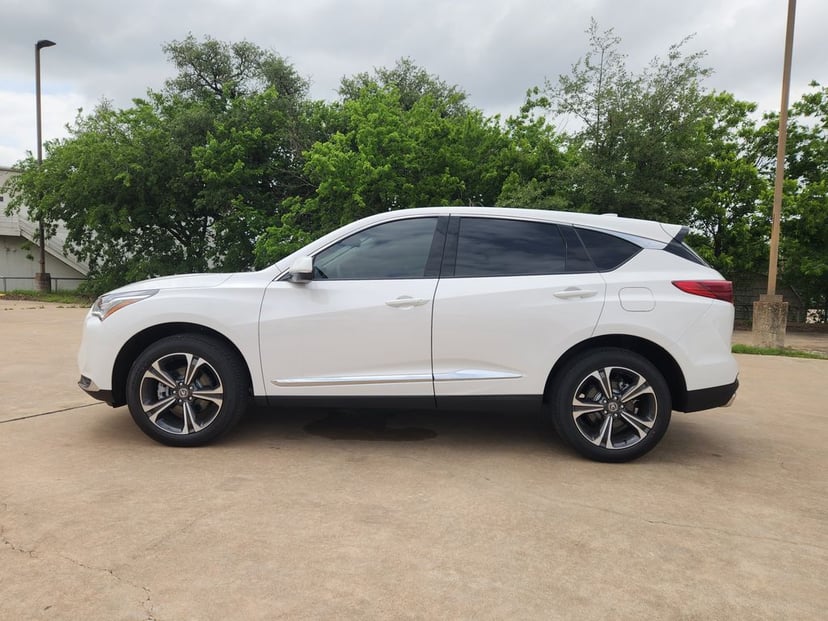 2026 Acura RDX - Image 2