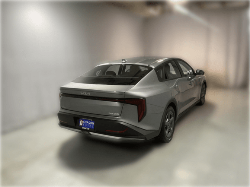 2025 Kia K4 - Image 3
