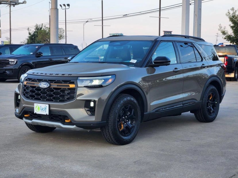 2027 Ford Explorer - Image 1