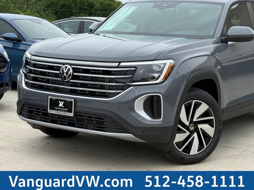 2026 Volkswagen Atlas - Image 3