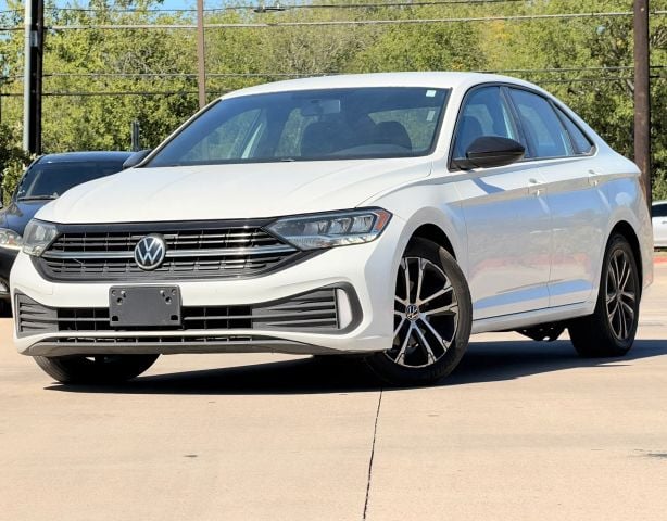 2022 Volkswagen Jetta - Image 1