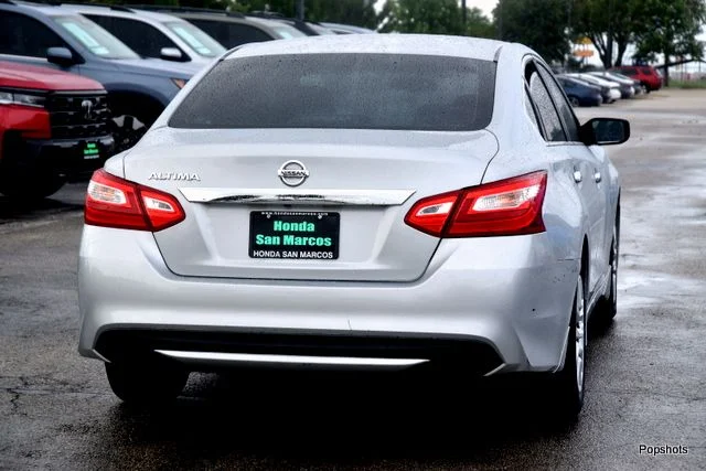 2017 Nissan Altima 2.5 S 4D Sedan Brilliant Silver - Image 2