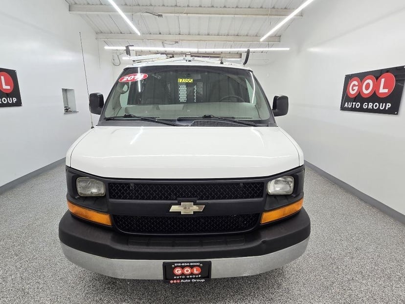 2014 Chevrolet Express 2500 Cargo - Image 2