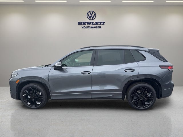 2026 Volkswagen Tiguan - Image 1