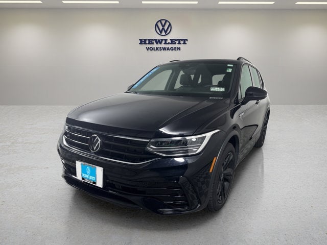 2024 Volkswagen Tiguan - Image 1