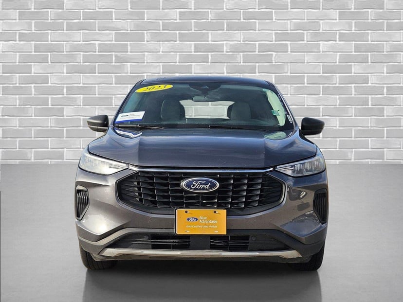 2023 Ford Escape - Image 1