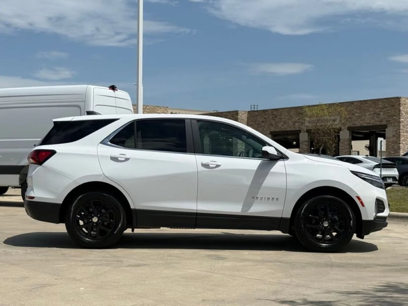 2024 Chevrolet Equinox - Image 3