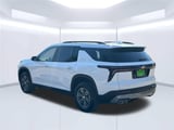 2027 Chevrolet Traverse - Preview 3