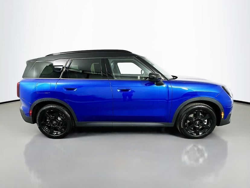 2027 MINI Countryman Oxford Edition 4D Sport Utility Blue - Image 2