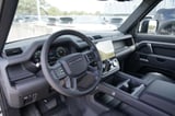 2026 Land Rover Defender - Preview 8