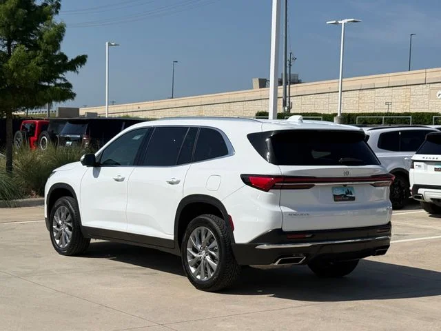 2025 Buick Enclave - Image 2