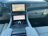 2026 Jeep Grand Wagoneer - Preview 3