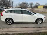 2016 Volvo V60 - Preview 9