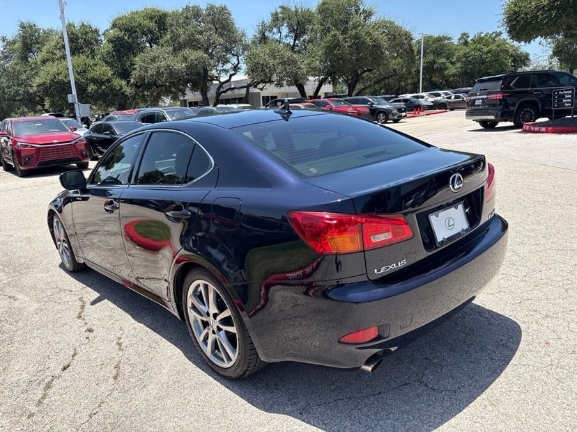 2008 Lexus IS - Image 2