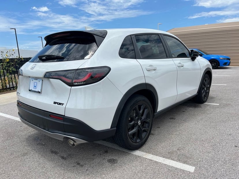 2024 Honda HR-V - Image 2