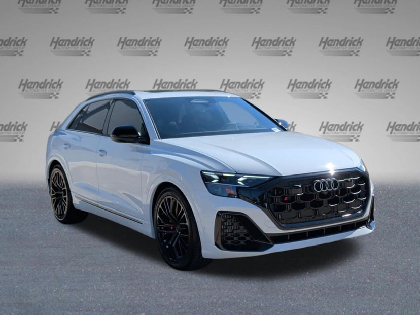 2027 Audi SQ8 - Image 1