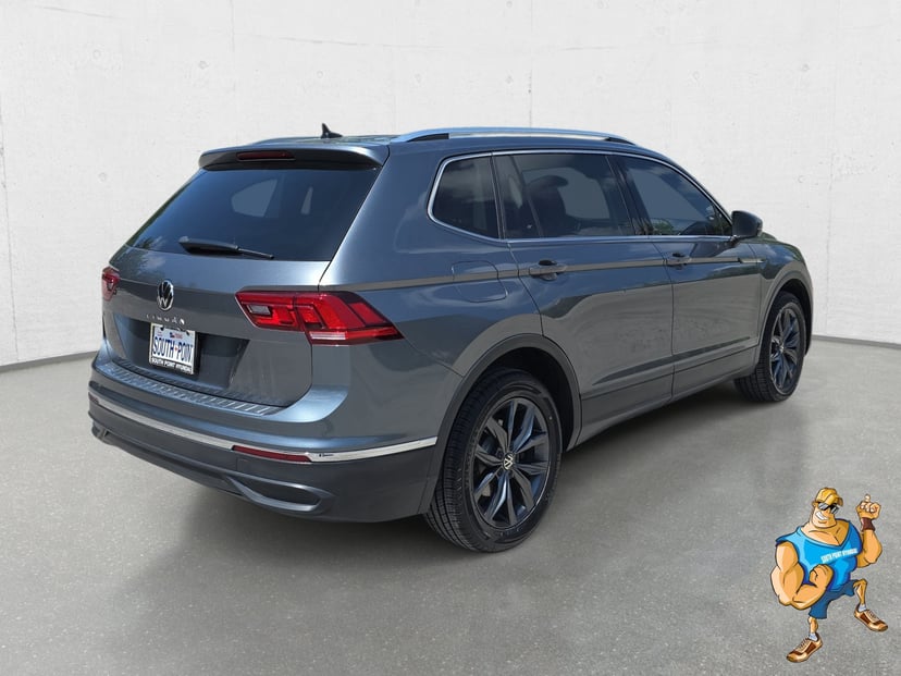 2022 Volkswagen Tiguan - Image 3