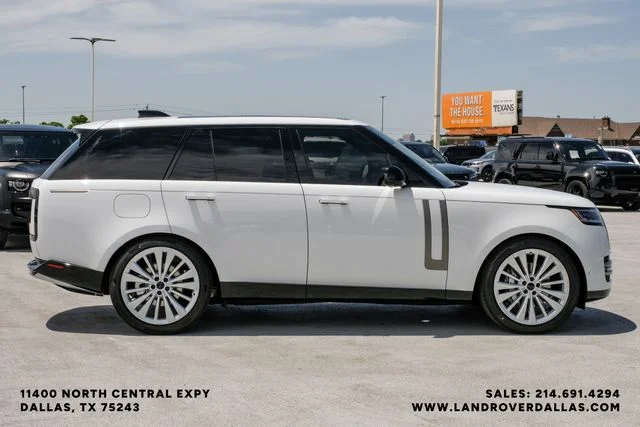 2026 Land Rover Range Rover - Image 1