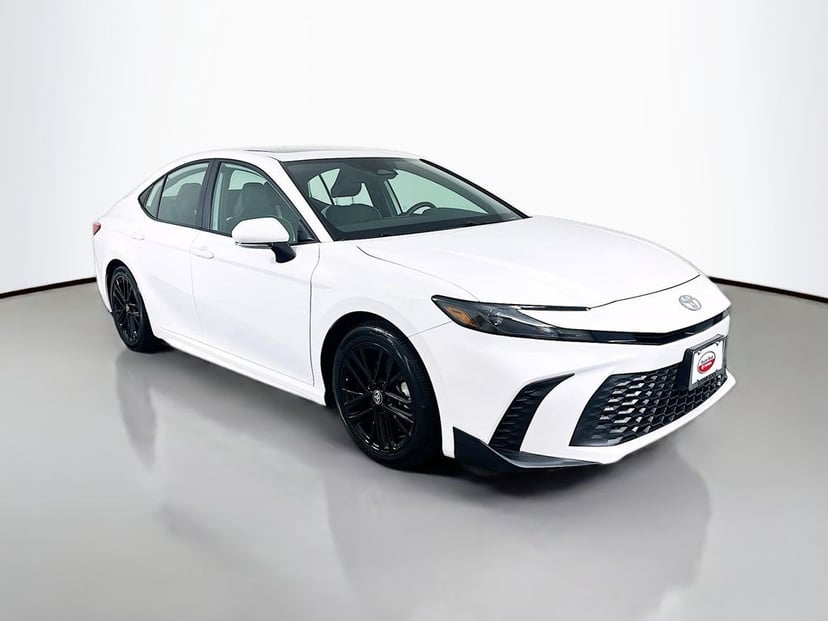 2026 Toyota Camry - Image 2
