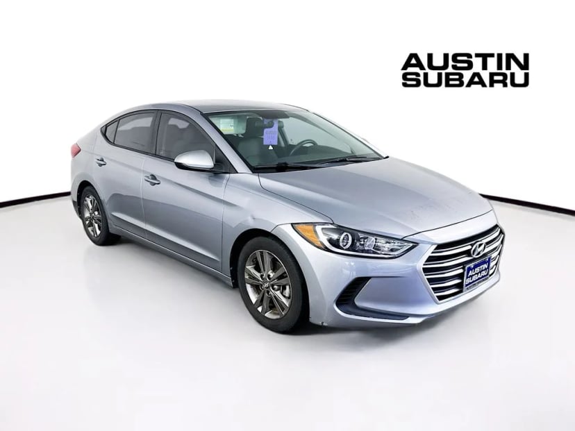 2017 Hyundai Elantra - Image 2