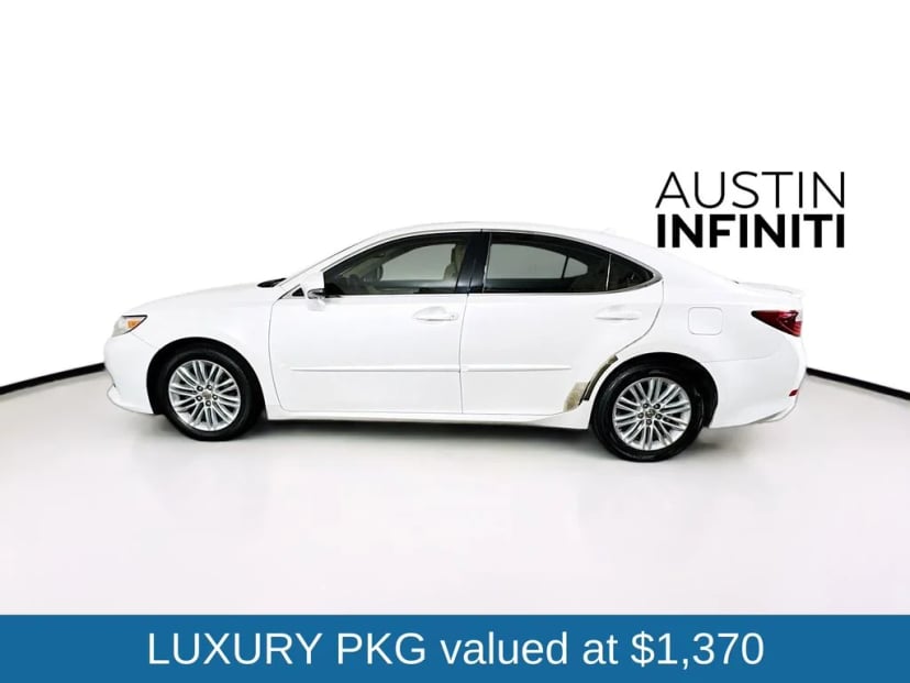 2013 Lexus ES - Image 2