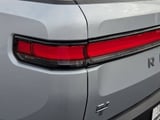 2025 RIVIAN R1T - Preview 9