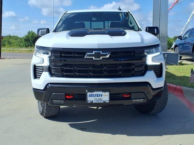 2026 Chevrolet Silverado 1500 - Image 2
