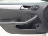 2016 Volkswagen Jetta - Preview 14